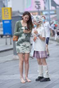 【精选街拍】Vol.3794 晕染风气质美女 [94P+1V-1.01GB]